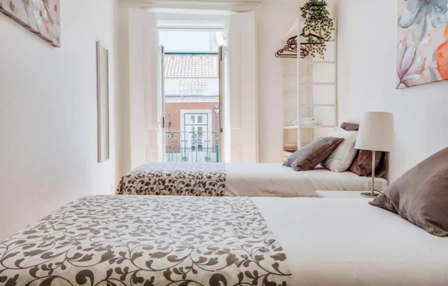 3 Bedroom Apartment In Baixa With River View Lisboa Dış mekan fotoğraf